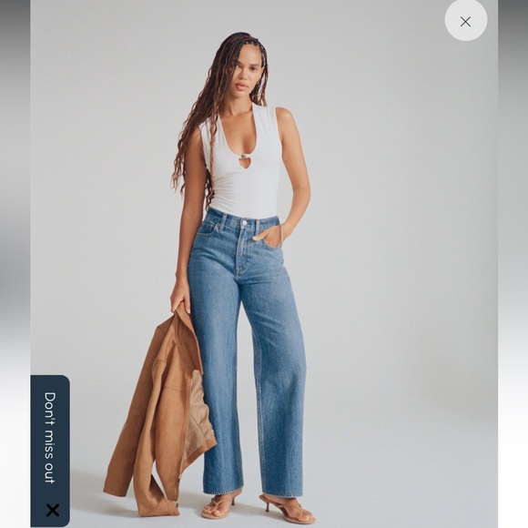 Curve Love High Rise Loose Jeans-Medium Wash - Picture 1 of 11